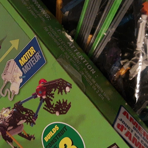 K'NEX BEASTS ALIVE Motorized Building Sets - Robo-Sting, Bronto Knex COMPLETE - Picture 16 of 16